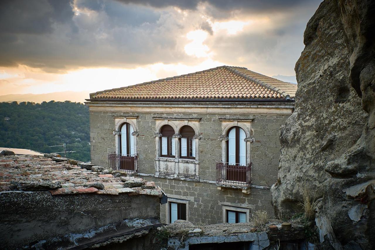 Bed and Breakfast La Casa Del Tempo Cerami Exteriér fotografie